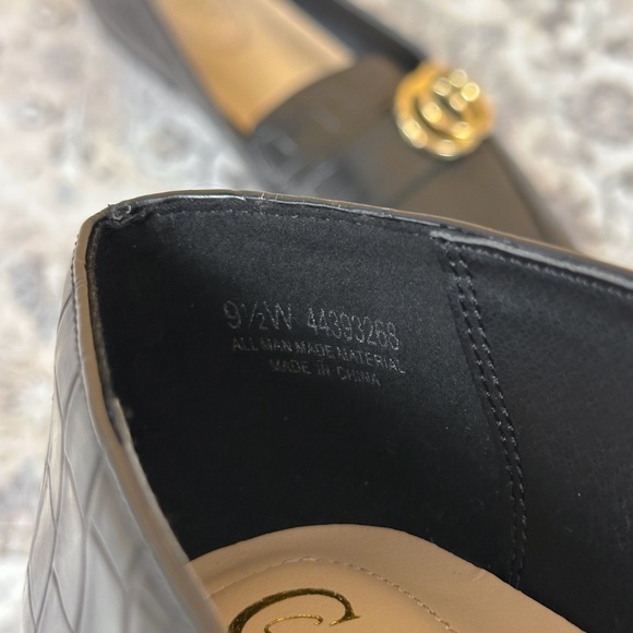 C Comfort Black Croc Loafers Gold Hardware - Picture 9 of 9